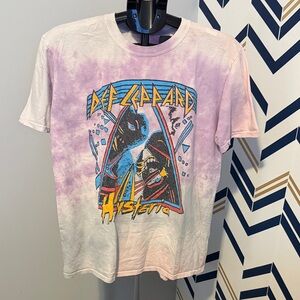 Def Leppard Graphic T-Shirt